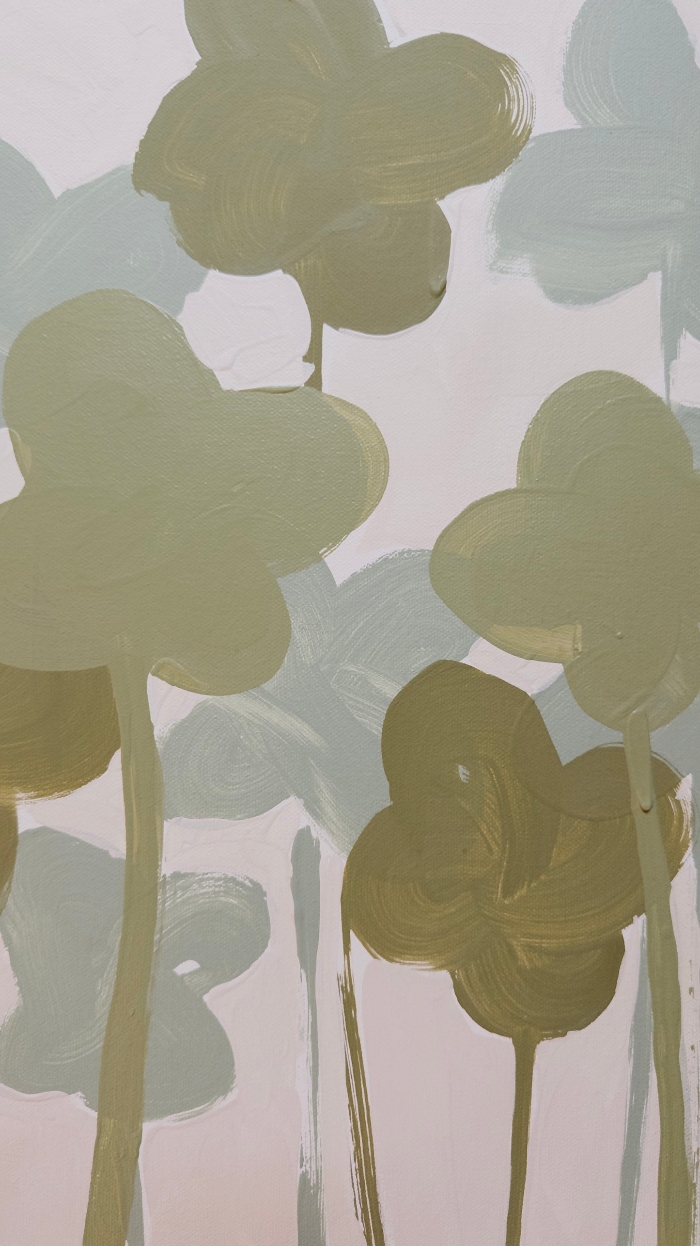 Mini Four Leaf Flower · 20” x 16"